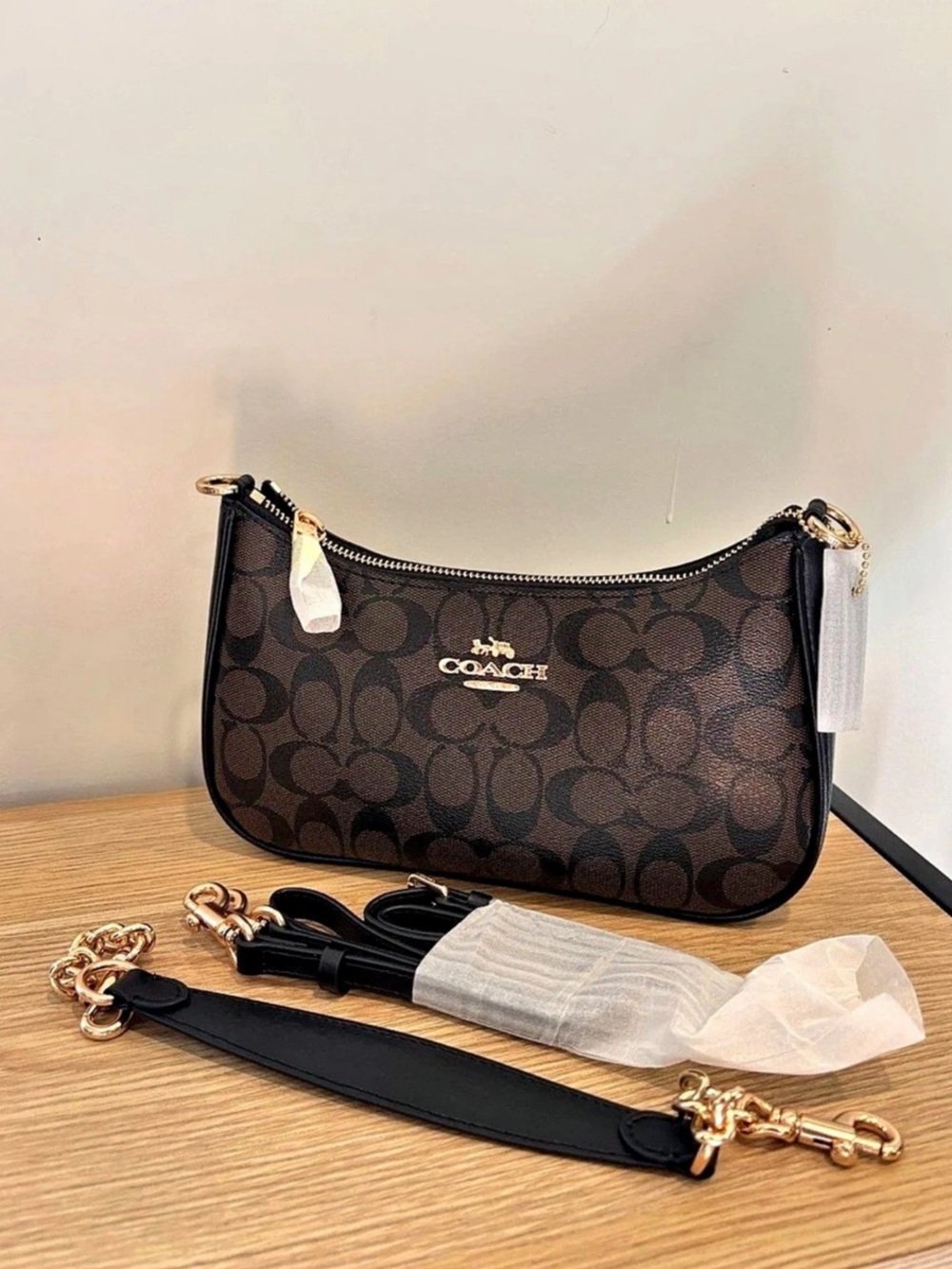 Coach Teri Shoulder Bag In Signature Canvas Brown & Black - Picture 2 of 5